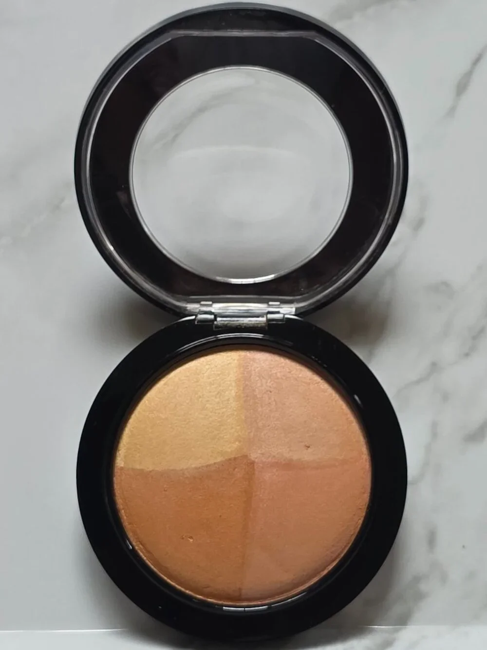 MAC Cosmetics mac faintly